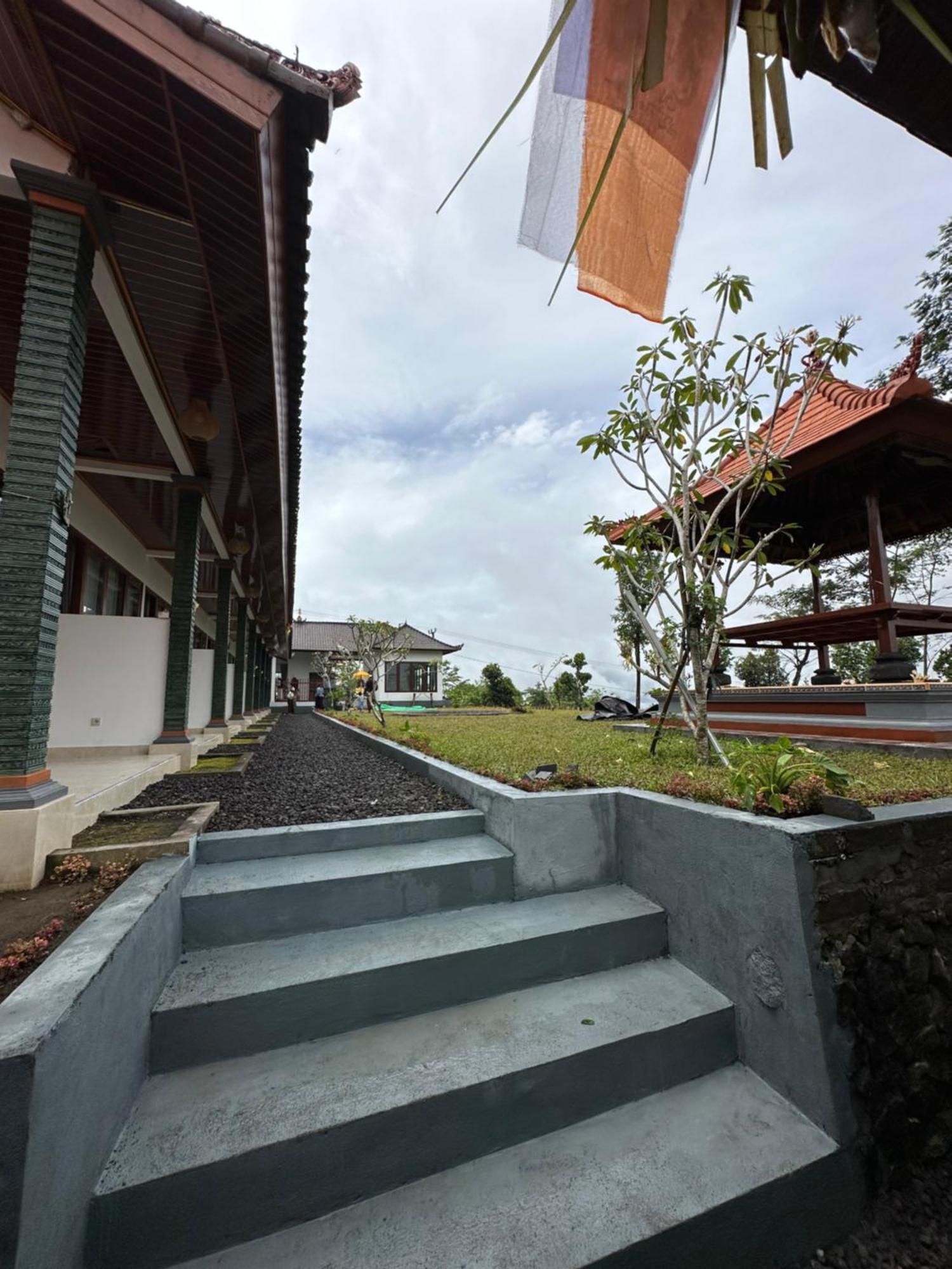 Bali Basuki Retreat Center Leilighet Besakih Eksteriør bilde